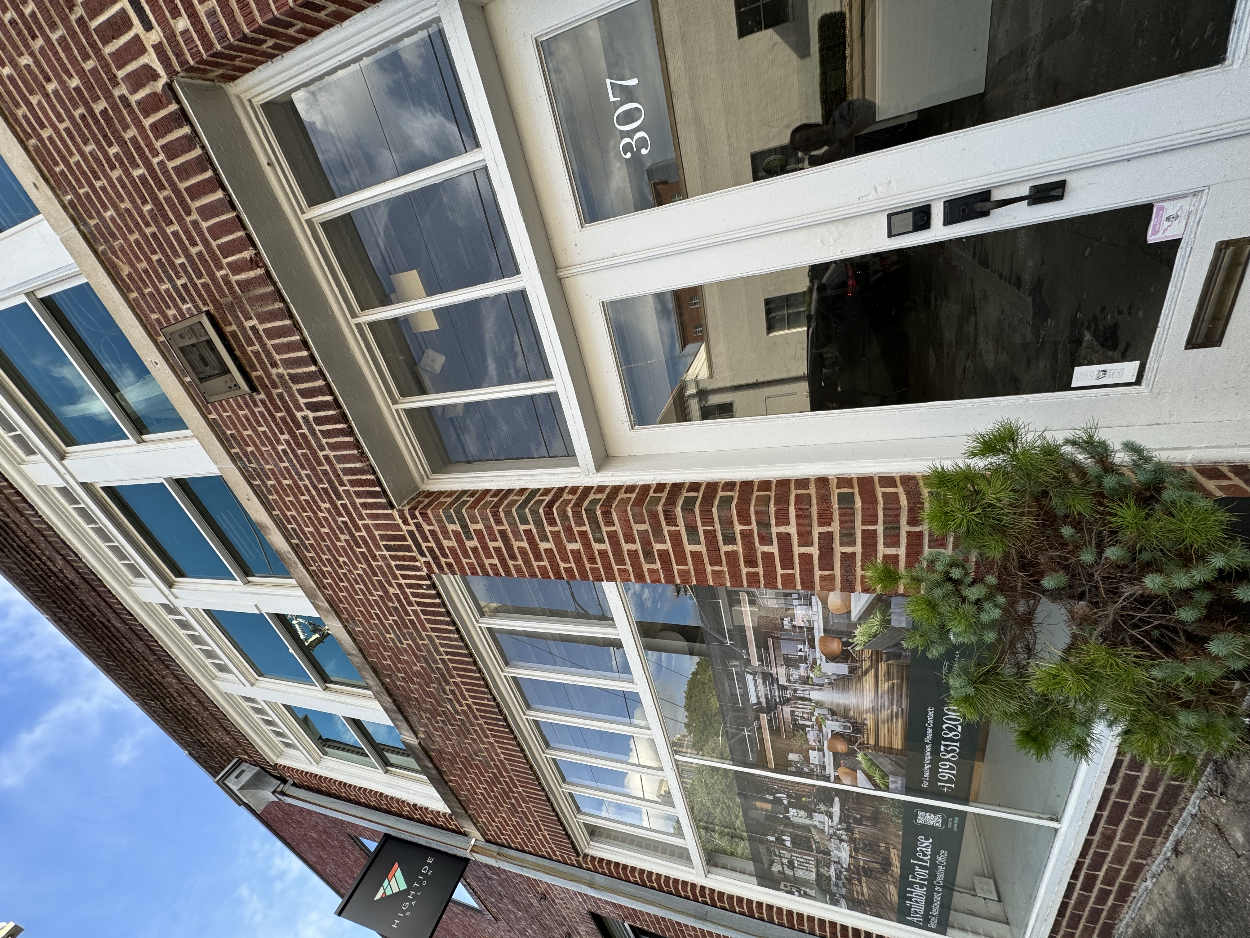 307 W Martin St location